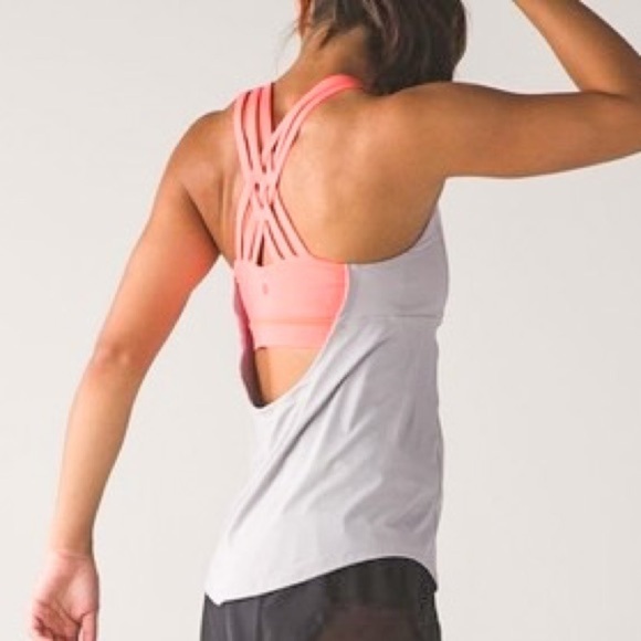 Lululemon Beat The Heat Tank | Size 6 - Picture 6 of 16